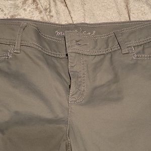 NWT Maurices dress pant size 15/16